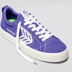 Cariuma Pantone Skater Purple
